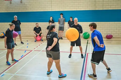 Silent ball